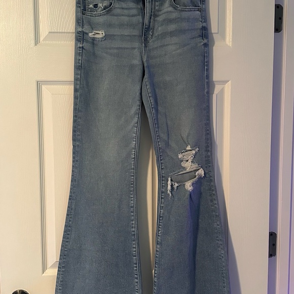 American Eagle Jeans - Picture 4 of 4
